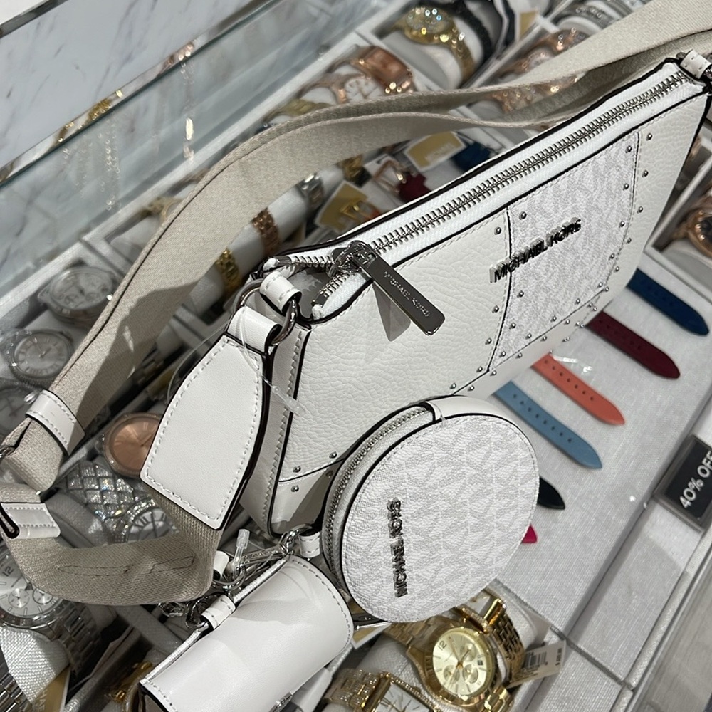 Michael Kors Jet Set Signature Logo Crossbody Bag with Case  Apple Airpods Pro® - Picture 4 of 16
